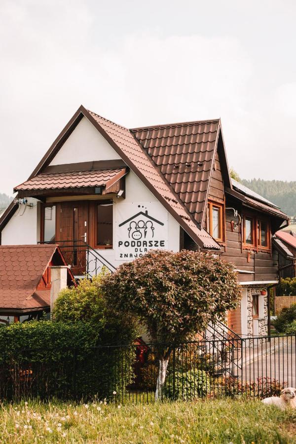 Poddasze Dla Znajomych - Apartament Z Goraca Balia Nad Jeziorem Czorsztynskim - Okolica Czorsztyn, Szczawnica, Velo Czorsztyn, Kroscienko, Zakopane, Gorce, Pieniny, Tatry Kluszkowce Exteriör bild